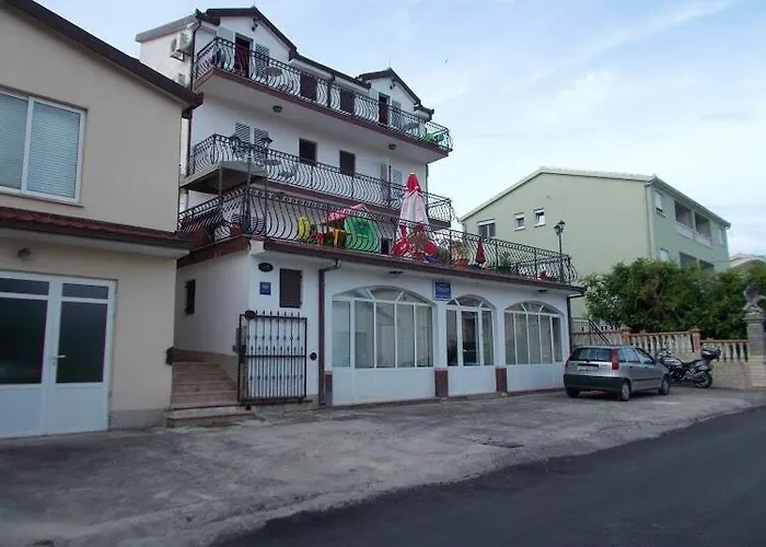 Villa Pandza