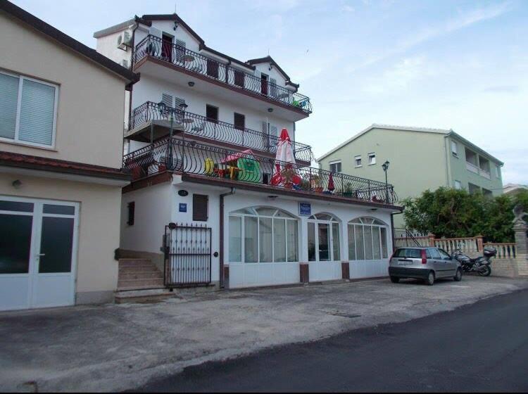 Pandza * Seget Vranjica